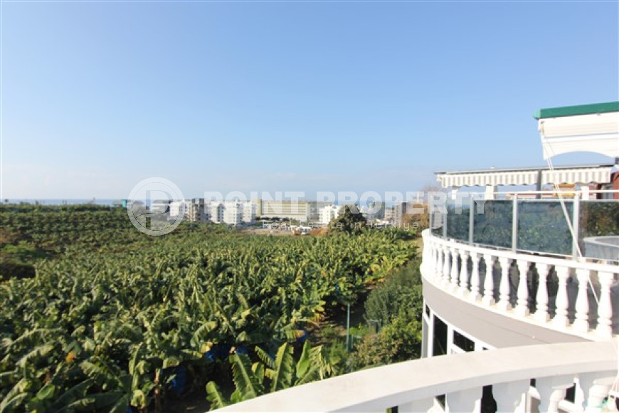 Триплекс 200 м2 с садом и бассейном в элитном районе Каргыджак.-id-3559-фото-14