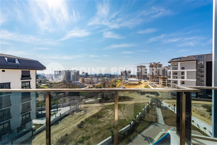 Трёхкомнатные апартаменты 90 м2 в резиденции 2022 года постройки, район Авсаллар-id-3560-фото-11