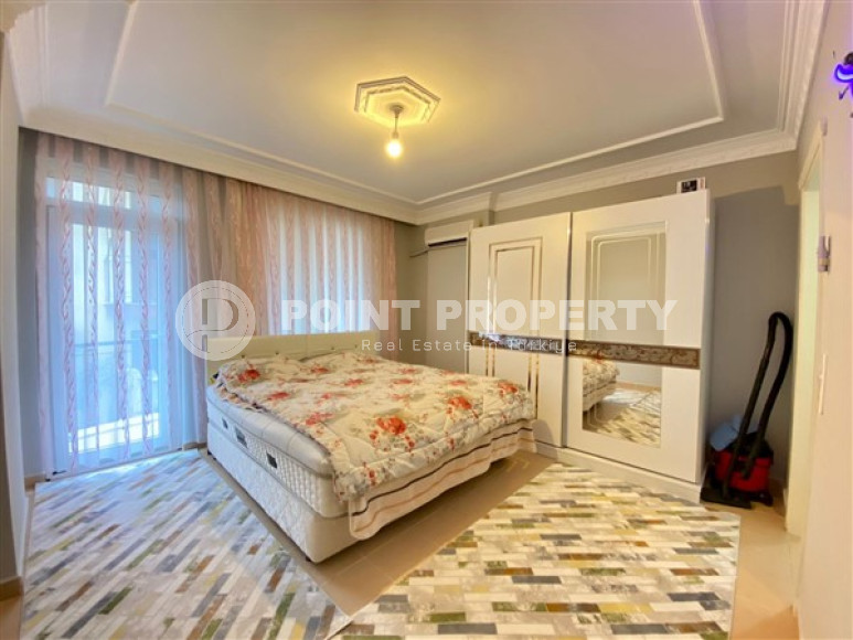 Меблированная квартира 130 м2 с двумя спальнями в 300 метрах от центра района Оба-id-3566-фото-2