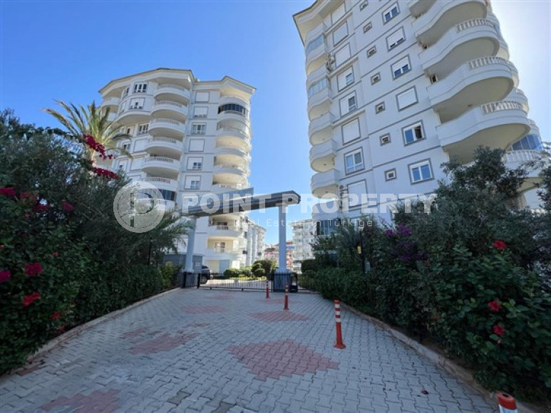 Вместительные апартаменты 110 м2 в комплексе с роскошным садом, район Тосмур-id-3567-фото-3