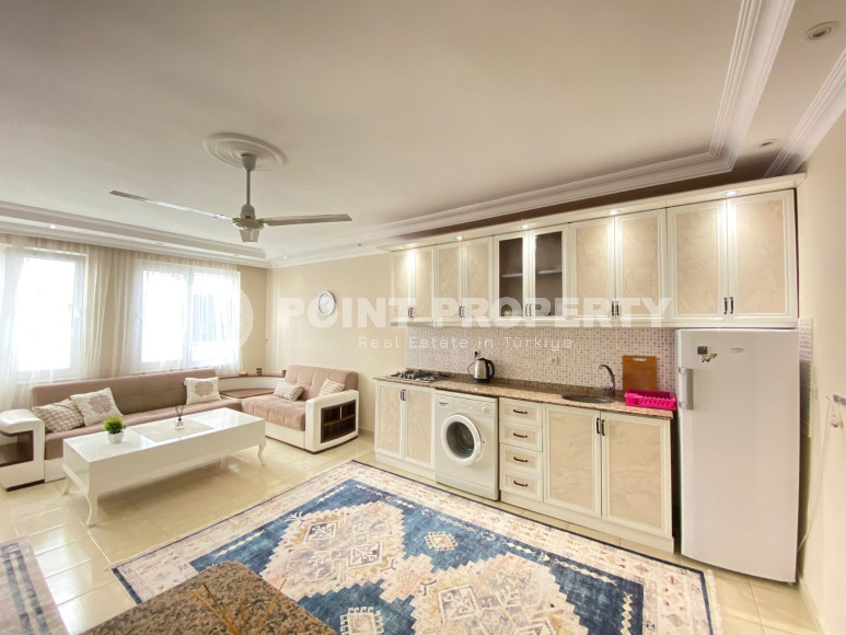 Просторная квартира с одной спальней в 200 метрах от моря.-id-3570-фото-2