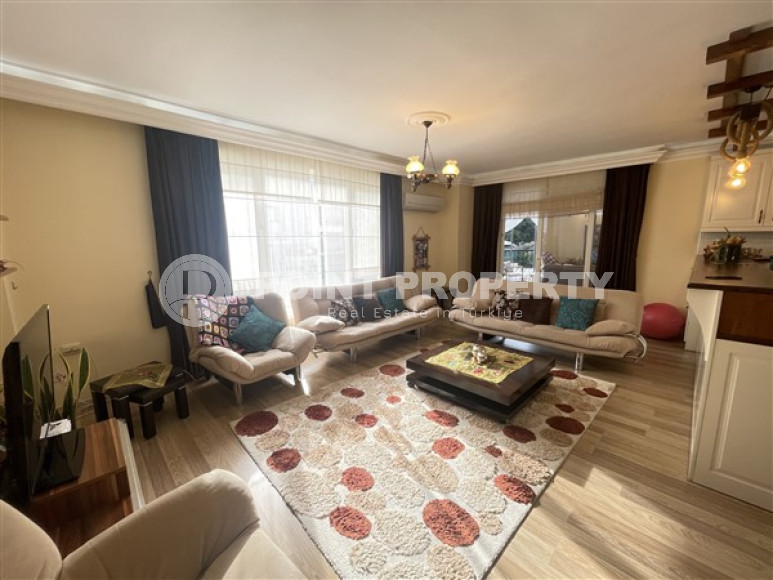 Просторные апартаменты 100 м2 в самой центре района Нижняя оба.-id-3574-фото-3