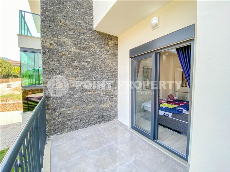 Two-level apartment with 2+1 layout with furniture and access to the terrace, Oba district, 86 m2-id-1307-photo-25