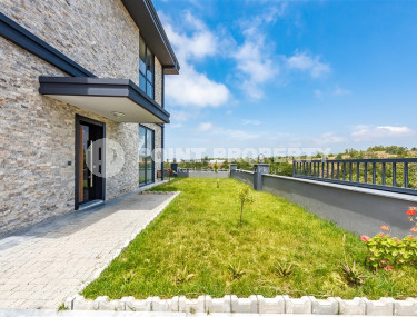 Stylish villa of 240 m2 in the Incekum area with enchanting views of the Mediterranean Sea.-id-1040-photo-5