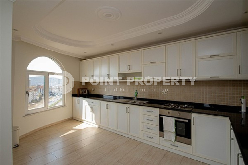 Duplex on the 9th floor with attic with stunning panoramic views of the sea and mountains.-id-3594-photo-7