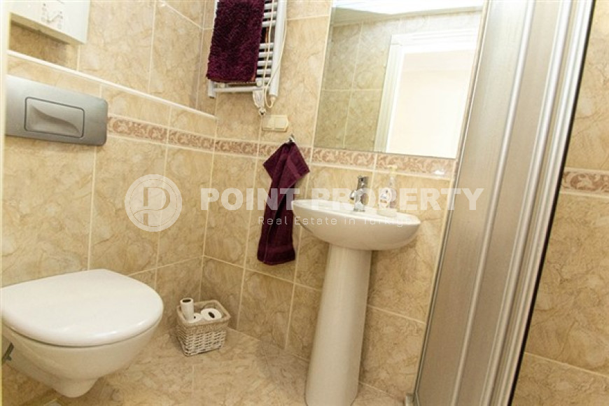 Duplex on the 9th floor with attic with stunning panoramic views of the sea and mountains.-id-3594-photo-9