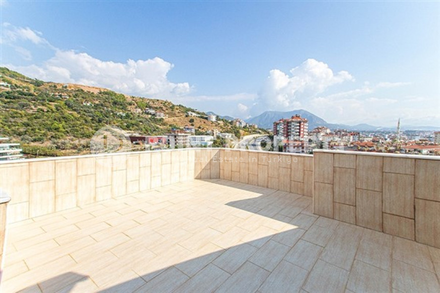 Duplex on the 9th floor with attic with stunning panoramic views of the sea and mountains.-id-3594-photo-16