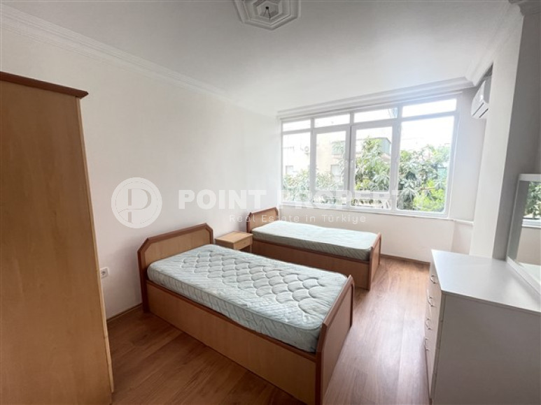 Апартаменты 3+1 на 1-м этаже в нескольких минутах ходьбы от центра Алании.-id-3597-фото-3