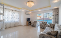 Spacious one bedroom apartment in the center of Mahmutlar.-id-3598-photo-1