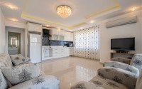 Spacious one bedroom apartment in the center of Mahmutlar.-id-3598-photo-2