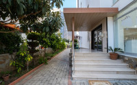 Spacious one bedroom apartment in the center of Mahmutlar.-id-3598-photo-9
