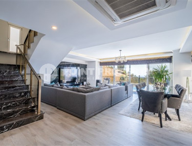 Роскошная вилла 3+1 с панорамным видом на море в районе Каргыджак.-id-3599-фото-3