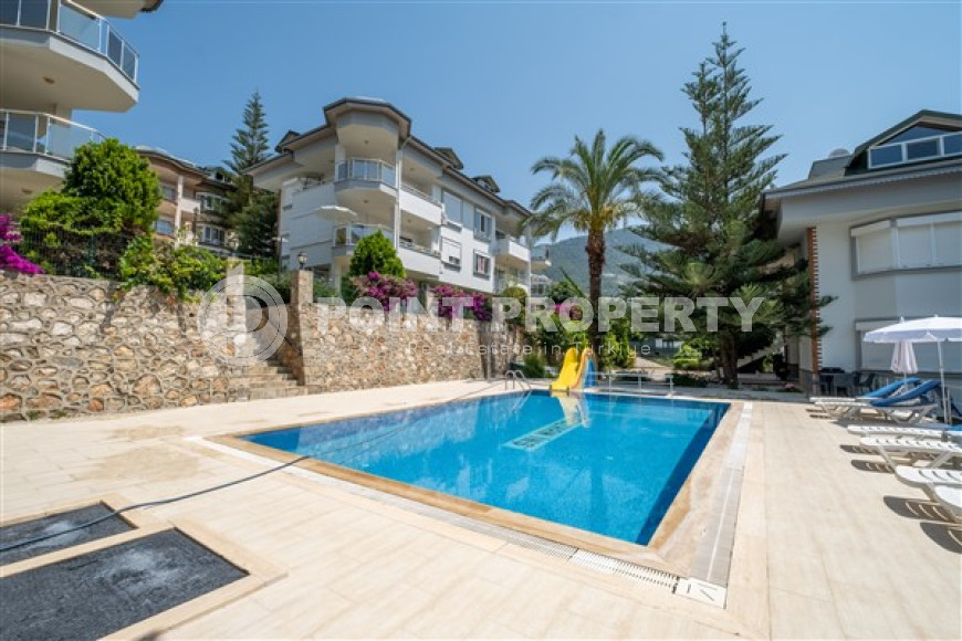 Duplex apartment 3+1 6 kilometers from the sea in the central area of Alanya.-id-3600-photo-13