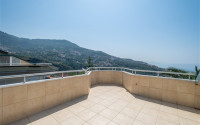Duplex apartment 3+1 6 kilometers from the sea in the central area of Alanya.-id-3600-photo-17