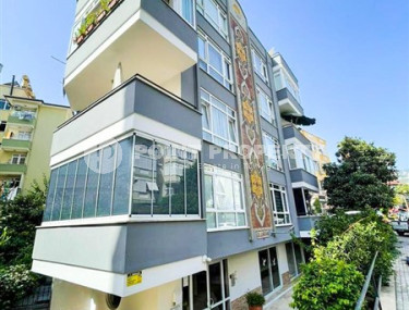 Ухоженная квартира 65 м2 с планировкой 1+1 в самом центре Аланьи-id-3606-фото-3