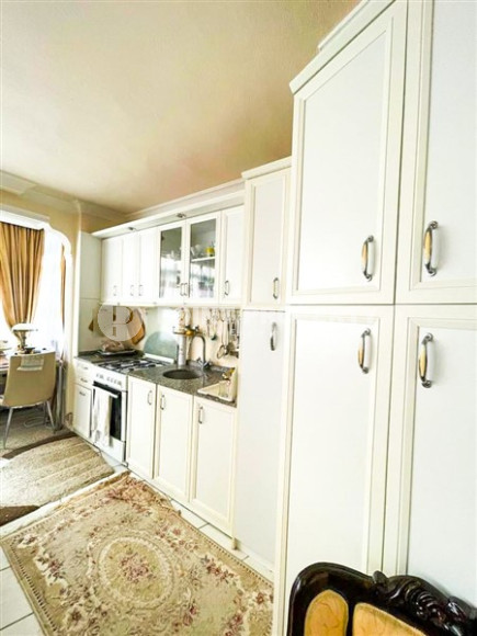 Ухоженная квартира 65 м2 с планировкой 1+1 в самом центре Аланьи-id-3606-фото-6