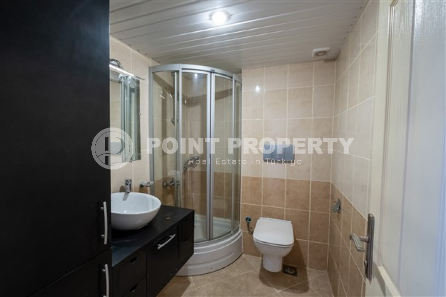 Двухуровневая квартира 3+1 с площадью 182 м2 на удалении от моря в районе Тепе, Аланья-id-3608-фото-11