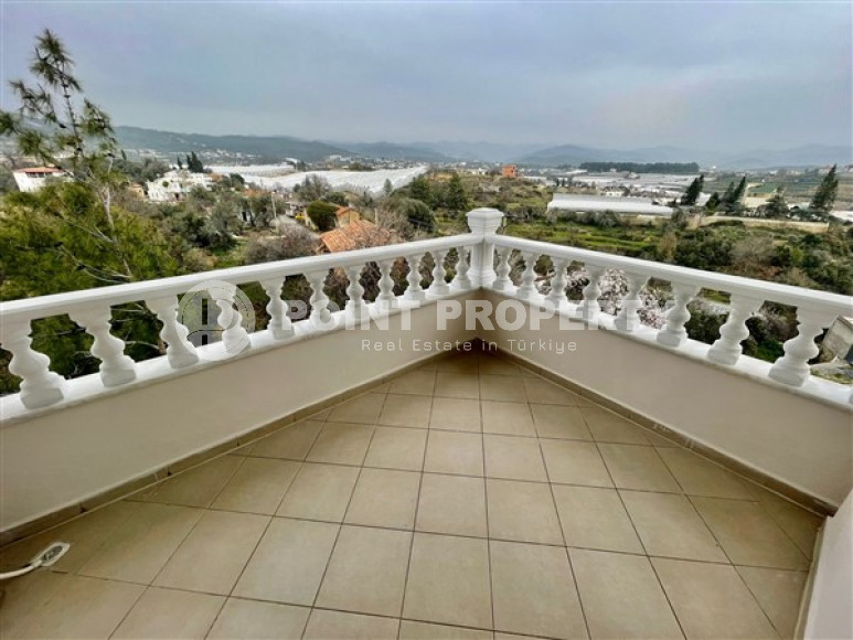 Великолепный дуплекс на 6-м этаже с мансардой в современном районе Тюрклер.-id-3611-фото-12