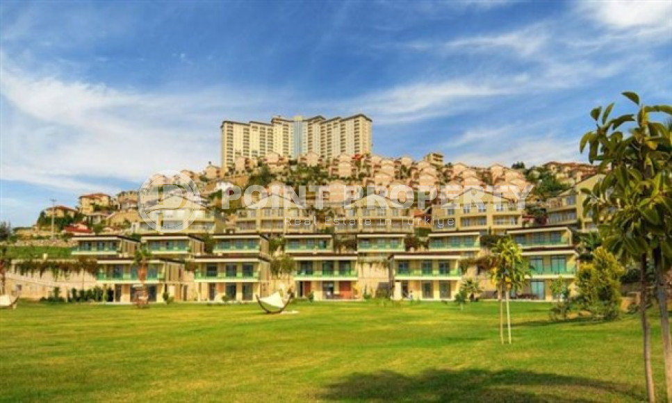 Просторный дуплекс 3+1 с бассейном и небольшим двориком в престижном районе Каргыджак.-id-3619-фото-2