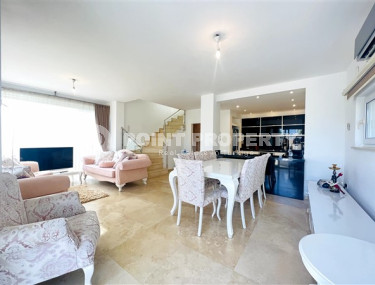 Spacious triplex villa with sea and mountain views in the elite area of Konakli.-id-3621-photo-1