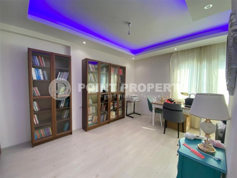 Комфортабельные двухуровневые апартаменты 145 м2, район Тосмур, в 250 метрах от пляжей-id-3629-фото-7