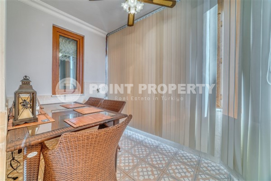 Просторный светлый дуплекс в 900 метрах от пляжа и набережной.-id-3631-фото-6