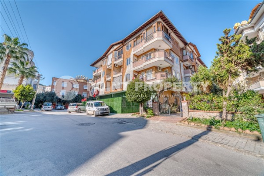 Просторный светлый дуплекс в 900 метрах от пляжа и набережной.-id-3631-фото-18