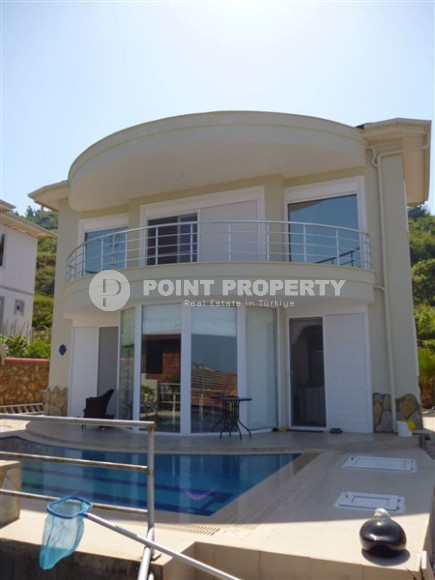 Двухуровневая вилла 3+1 с собственным садом 500 м2.-id-3632-фото-2