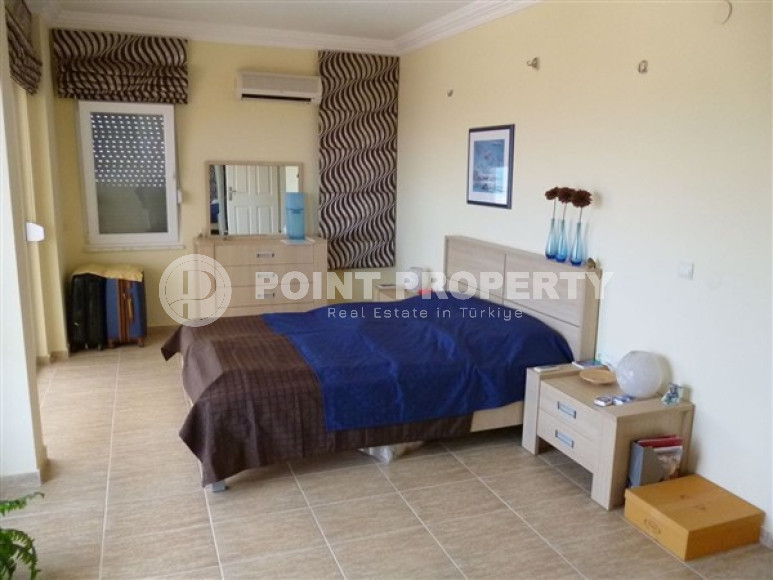 Двухуровневая вилла 3+1 с собственным садом 500 м2.-id-3632-фото-8