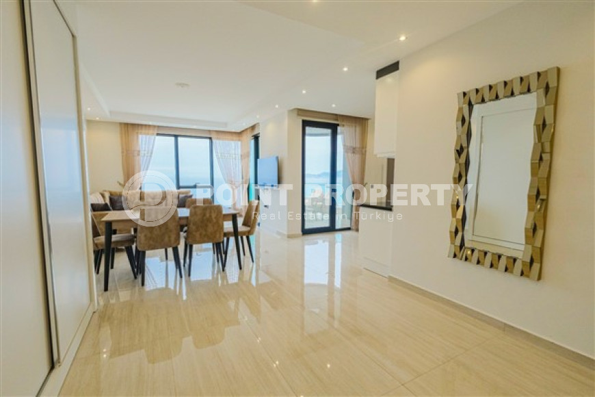 Атмосферная квартира 2+1 на первой линии в районе Каргыджак.-id-3636-фото-3