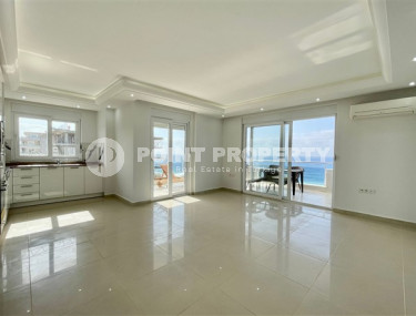 Просторная квартира 2+1, общей площадью 120 м2, на первой линии.-id-3638-фото-2