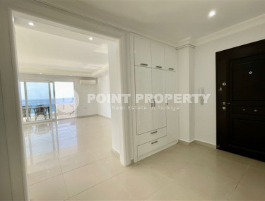 Просторная квартира 2+1, общей площадью 120 м2, на первой линии.-id-3638-фото-4