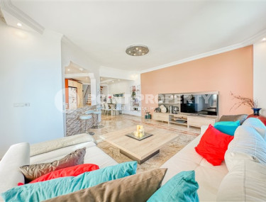 Роскошный пентхаус на 5-м этаже с видом на море.-id-3639-фото-4