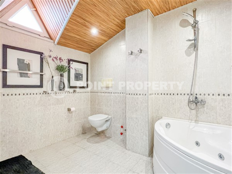 Роскошный пентхаус на 5-м этаже с видом на море.-id-3639-фото-11