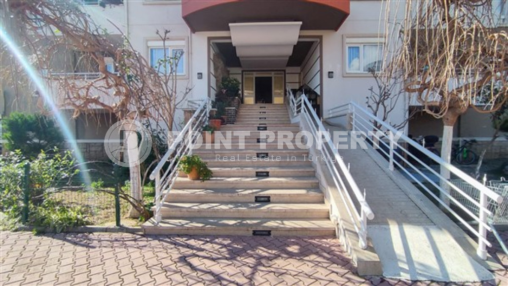 Comfortable 2+1 apartment with an area of 120 m2 in the Cikcilli area-id-3641-photo-16