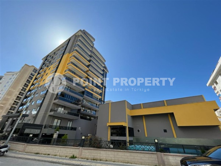 New apartments with high-quality renovation 450 meters from the sea, Mahmutlar district-id-3642-photo-14