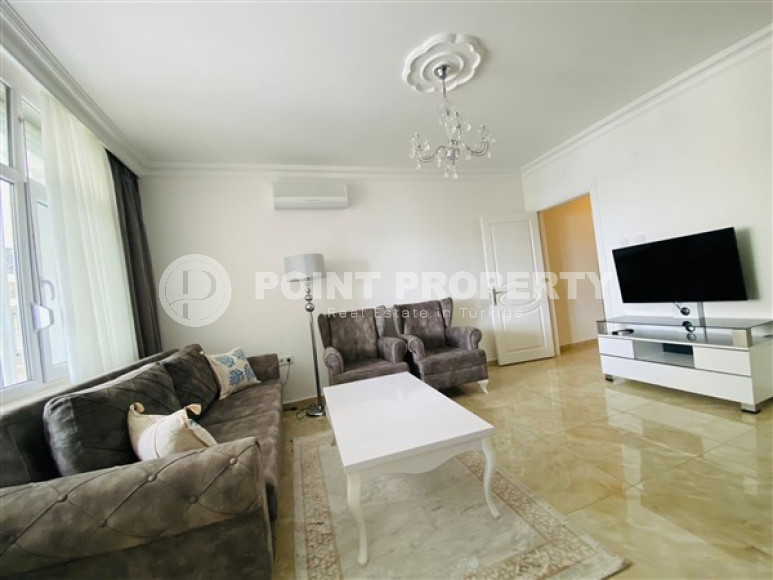 Cozy three-room apartment 112 m2 with three balconies, Mahmutlar district-id-3643-photo-2