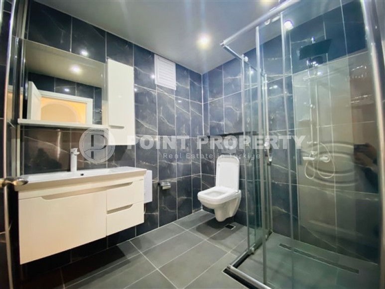 Cozy three-room apartment 112 m2 with three balconies, Mahmutlar district-id-3643-photo-3