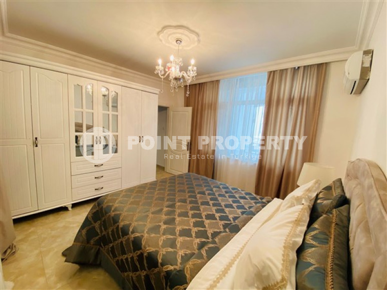 Cozy three-room apartment 112 m2 with three balconies, Mahmutlar district-id-3643-photo-10