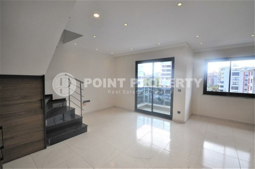 Трёхкомнатный пентхаус с площадью 100 м2 в новом малоэтажном комплексе, район Оба-id-3646-фото-3