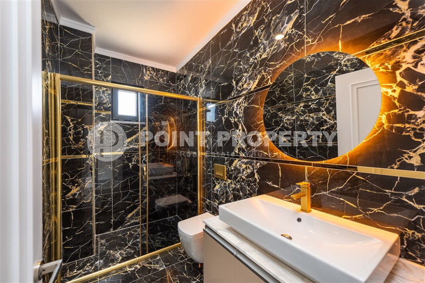 Stylish villa of 240 m2 in the Incekum area with enchanting views of the Mediterranean Sea.-id-1040-photo-16