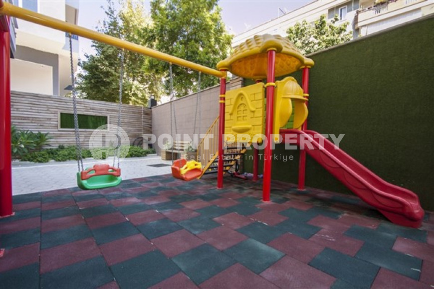 Трёхкомнатная квартира с площадью 100 м2, центр Аланьи. Продается с мебелью.-id-3650-фото-6