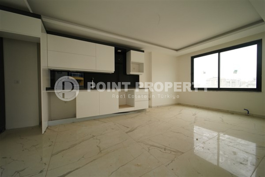 Просторная квартира с одной спальной комнатой на 9-м этаже.-id-3653-фото-2