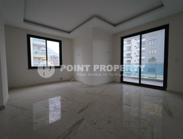 Просторная квартира с одной спальной комнатой на 9-м этаже.-id-3653-фото-3