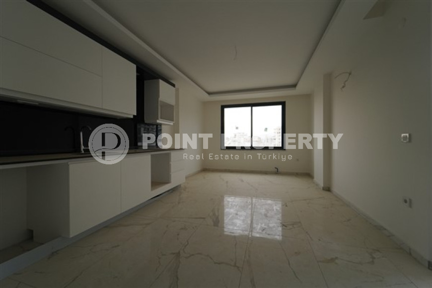 Просторная квартира с одной спальной комнатой на 9-м этаже.-id-3653-фото-4