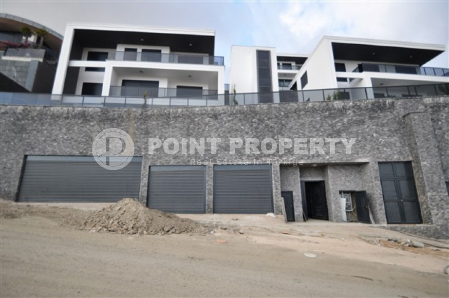 Вилла планировкой 5+1 с жилой площадью 270 м2 на стадии завершения строительства, центр Аланьи, Тепе-id-3660-фото-3