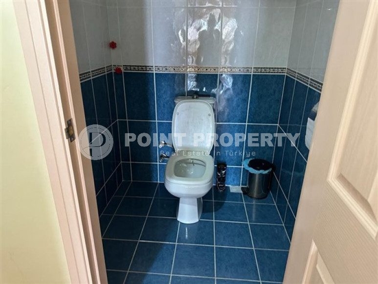 Просторная четырёхкомнатная квартира с мебелью в центре Аланьи, 170 м2-id-3661-фото-8