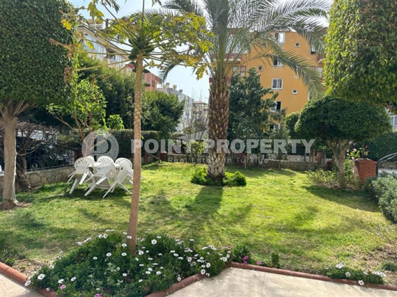 Просторная четырёхкомнатная квартира с мебелью в центре Аланьи, 170 м2-id-3661-фото-13