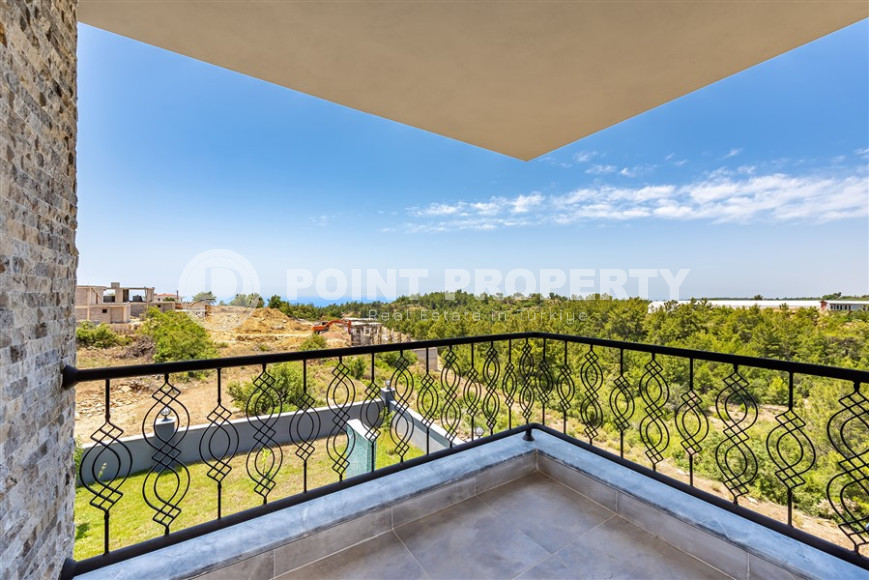 Stylish villa of 240 m2 in the Incekum area with enchanting views of the Mediterranean Sea.-id-1040-photo-19