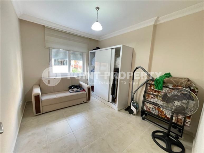 Ухоженная квартира 120 м2 в турецком доме в 200 метрах от моря, район Махмутлар-id-3665-фото-3